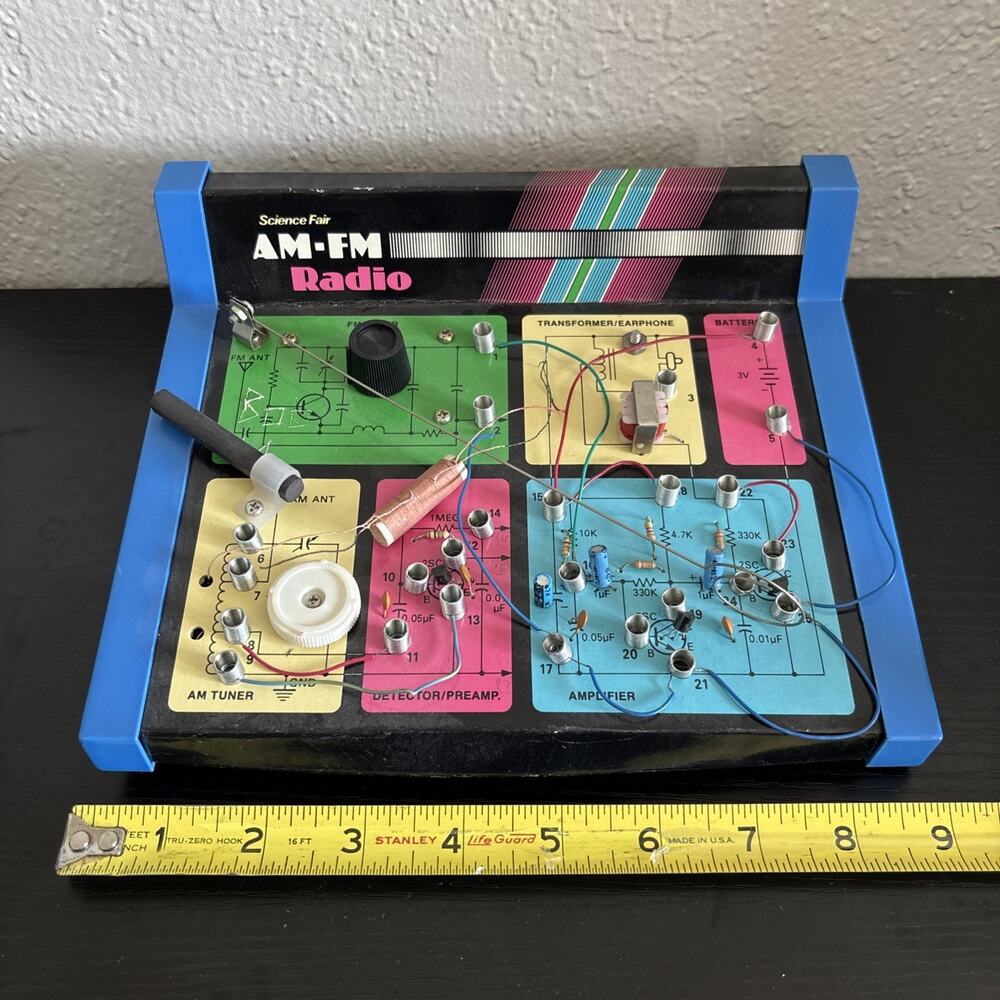 RADIO SHACK Science Fair AM-FM Radio Kit Cat. No. 28-175 Used As Is
